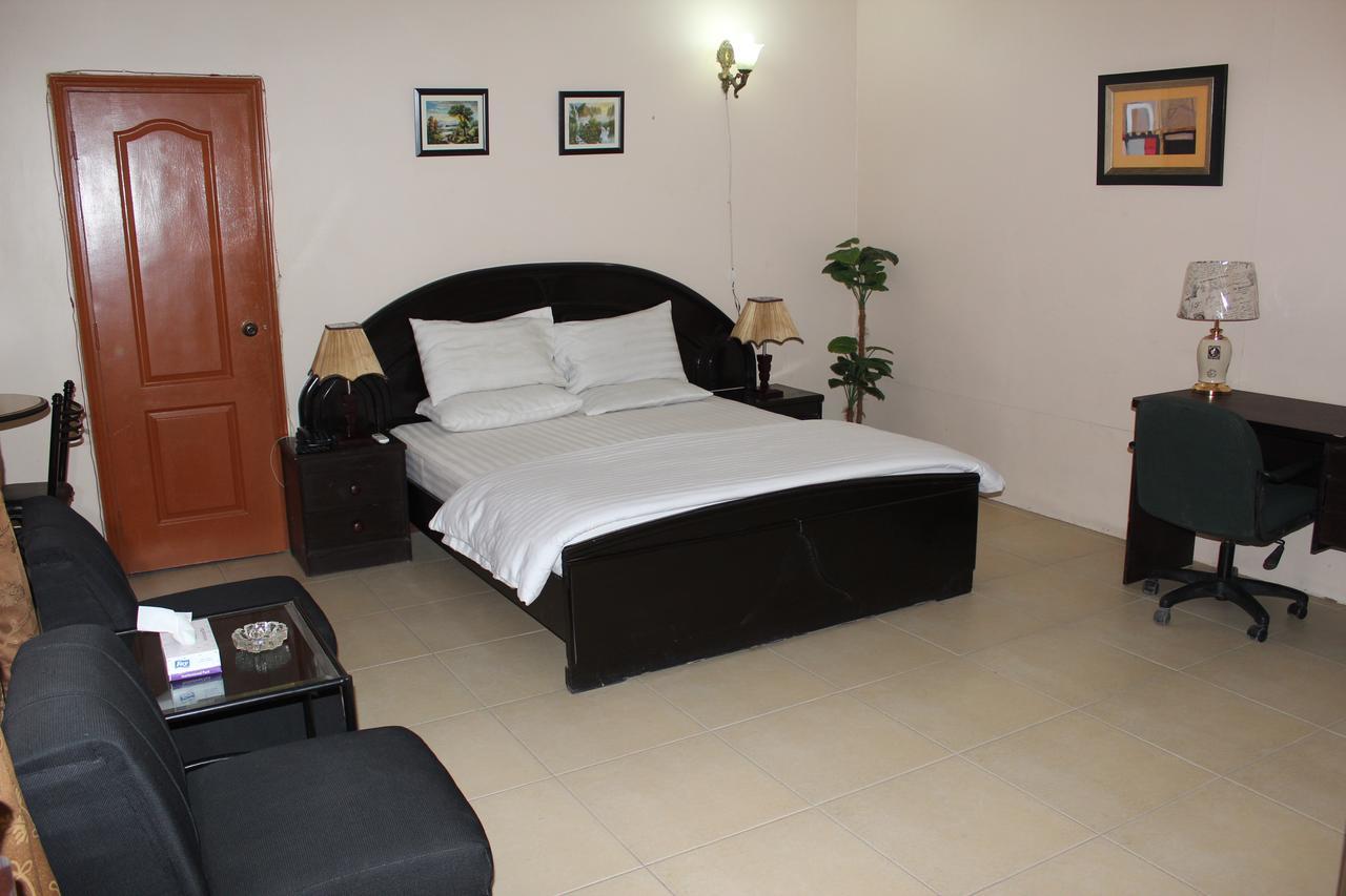Luxury Inn Carachi Exterior foto